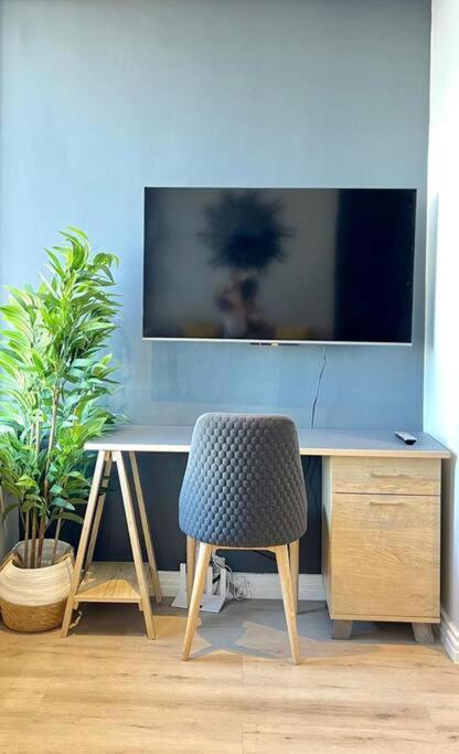 Skyline Views Stylish Studio With Pool, Parking No Load Shedding Cape Town Eksteriør bilde