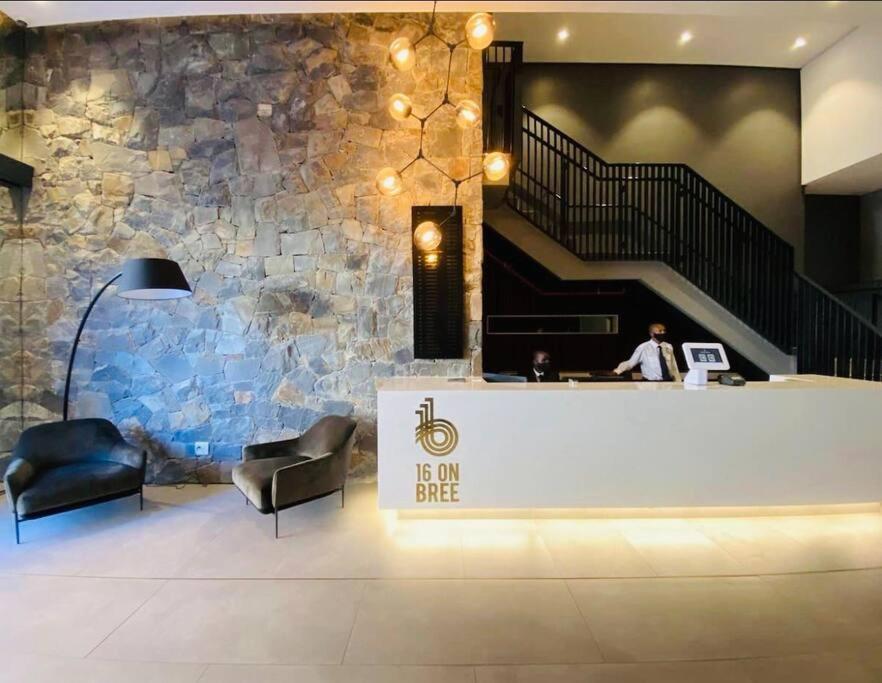 Skyline Views Stylish Studio With Pool, Parking No Load Shedding Cape Town Eksteriør bilde