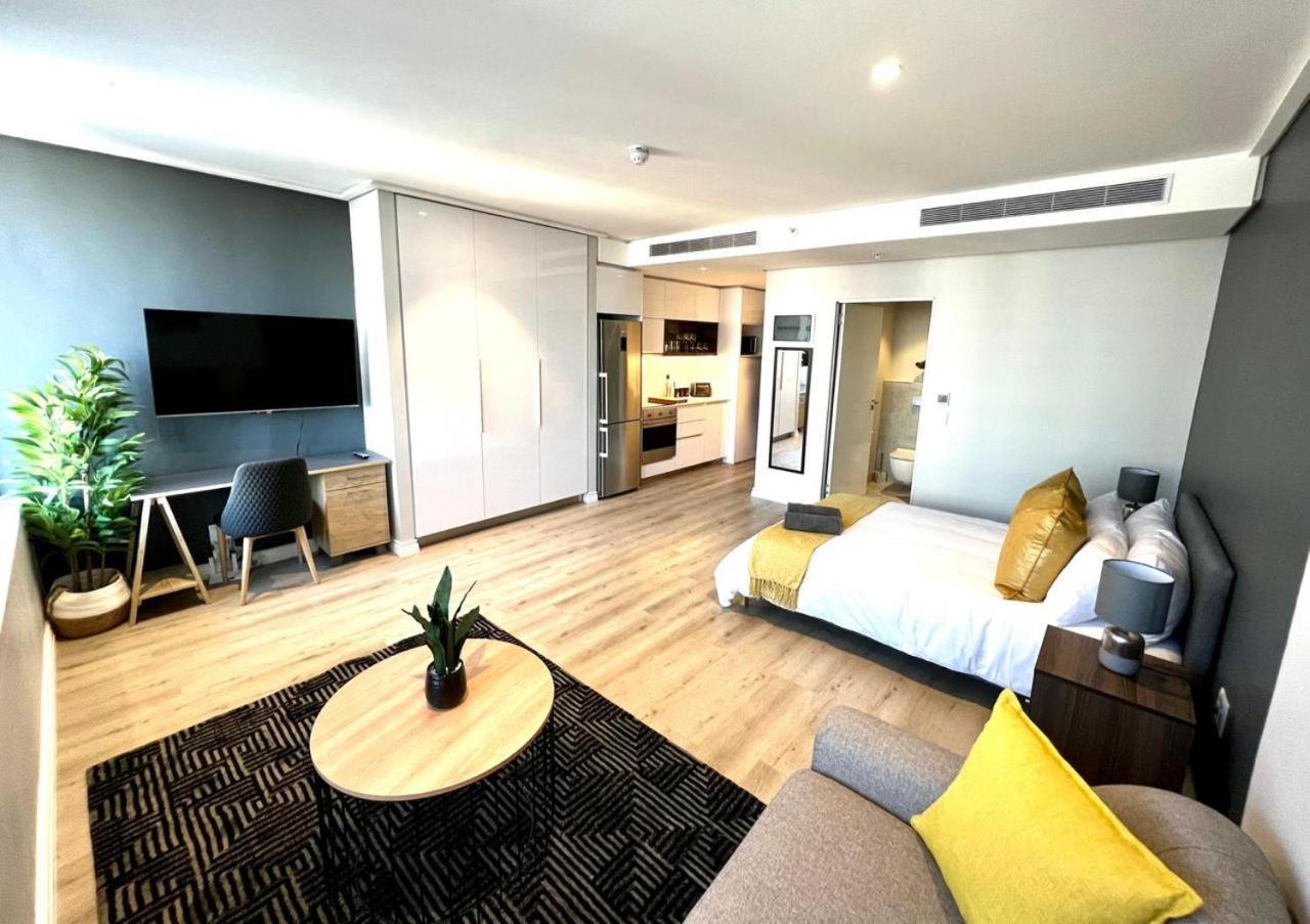 Skyline Views Stylish Studio With Pool, Parking No Load Shedding Cape Town Eksteriør bilde
